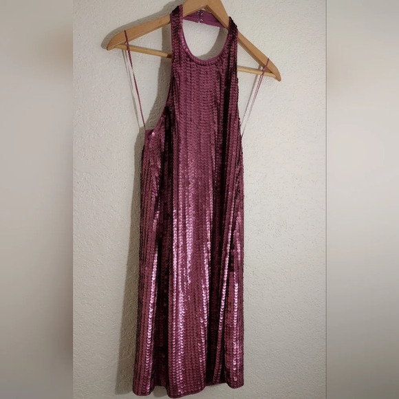 Express Pink Sequin Halter Dress - Picture 4 of 8